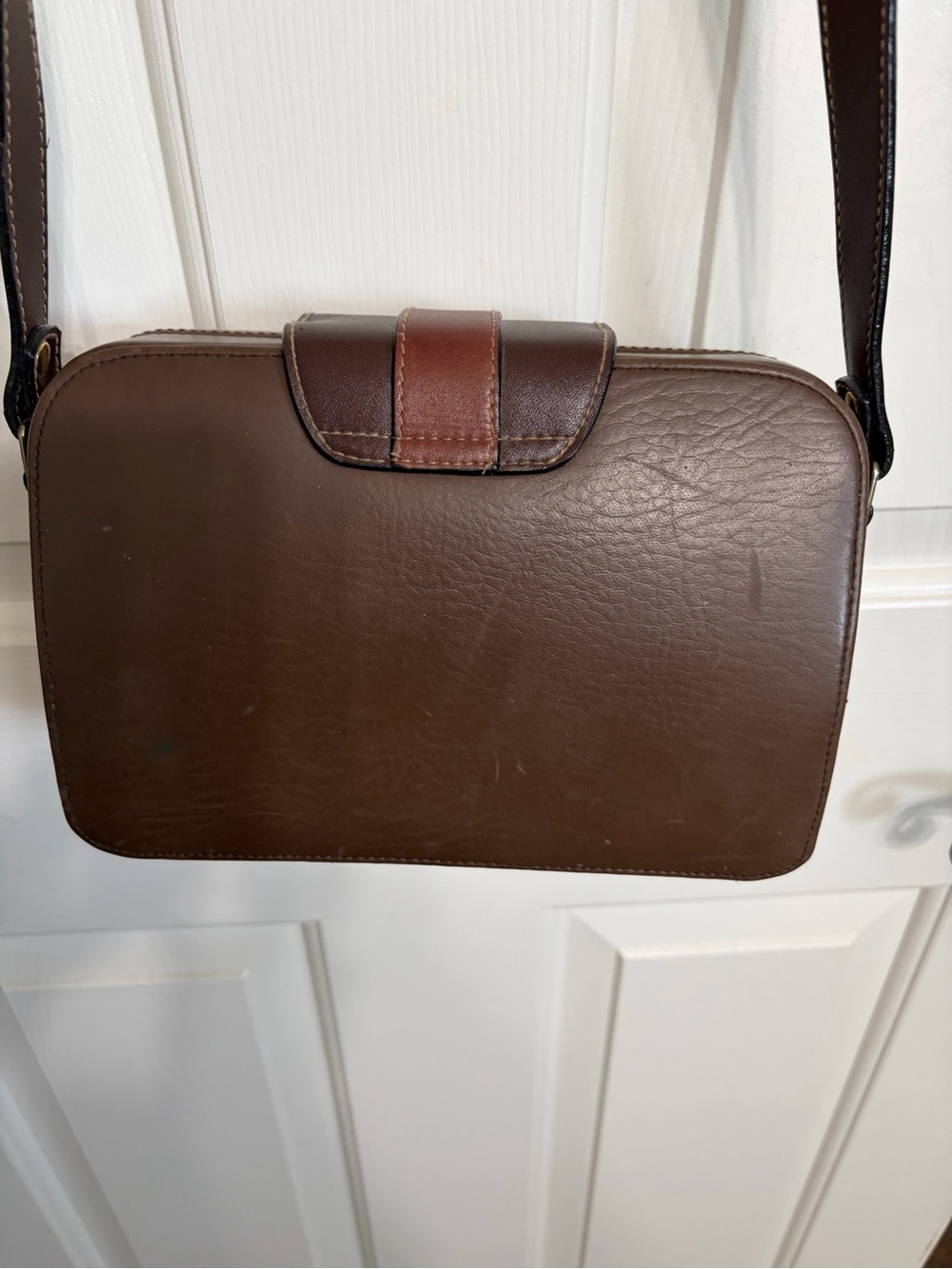 Vintage leather Gold Coast crossbody bag - Picture 6 of 9
